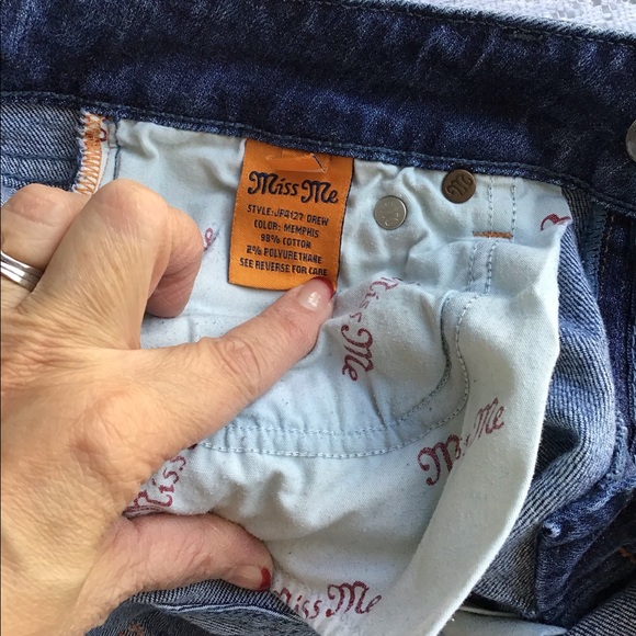 Ladies Miss Me Jeans Size 29 - Picture 12 of 16